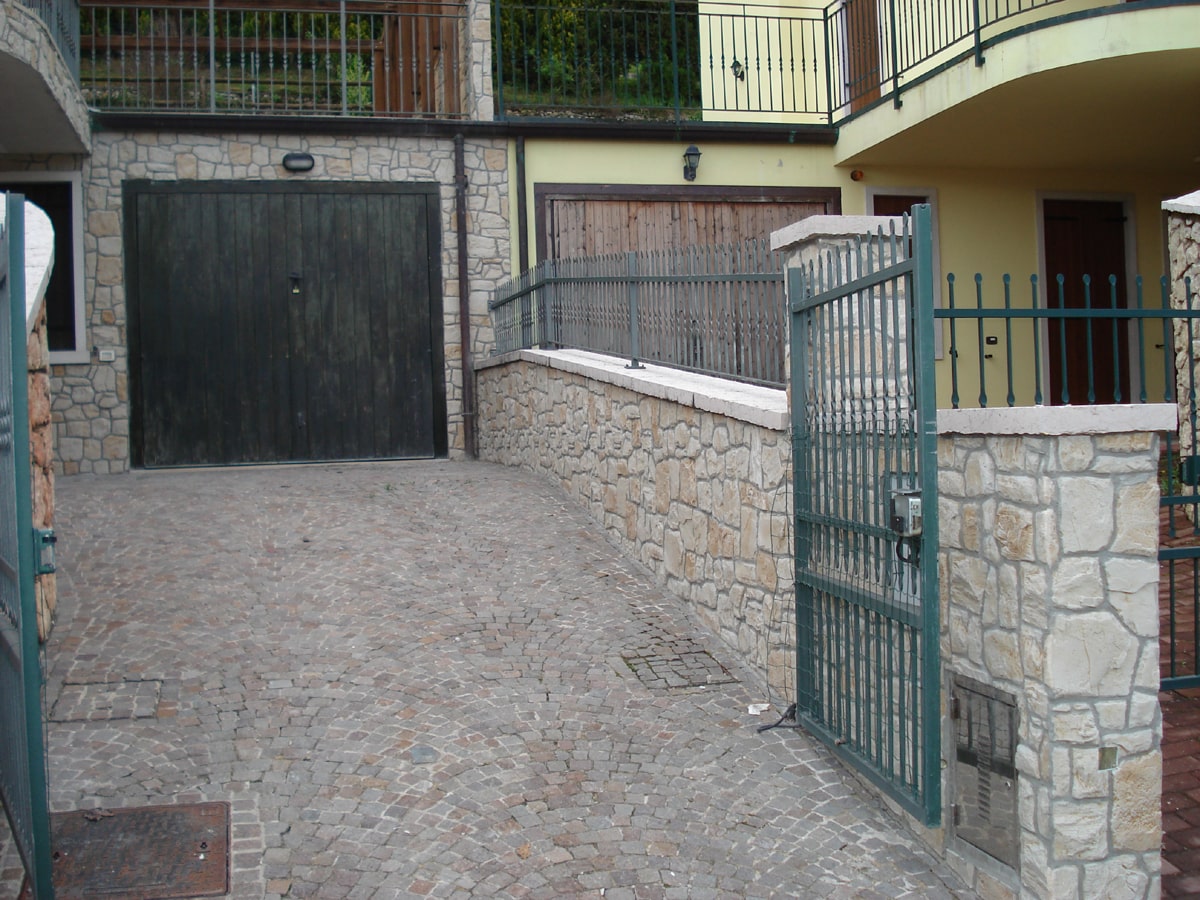 DSC02039-min.jpg