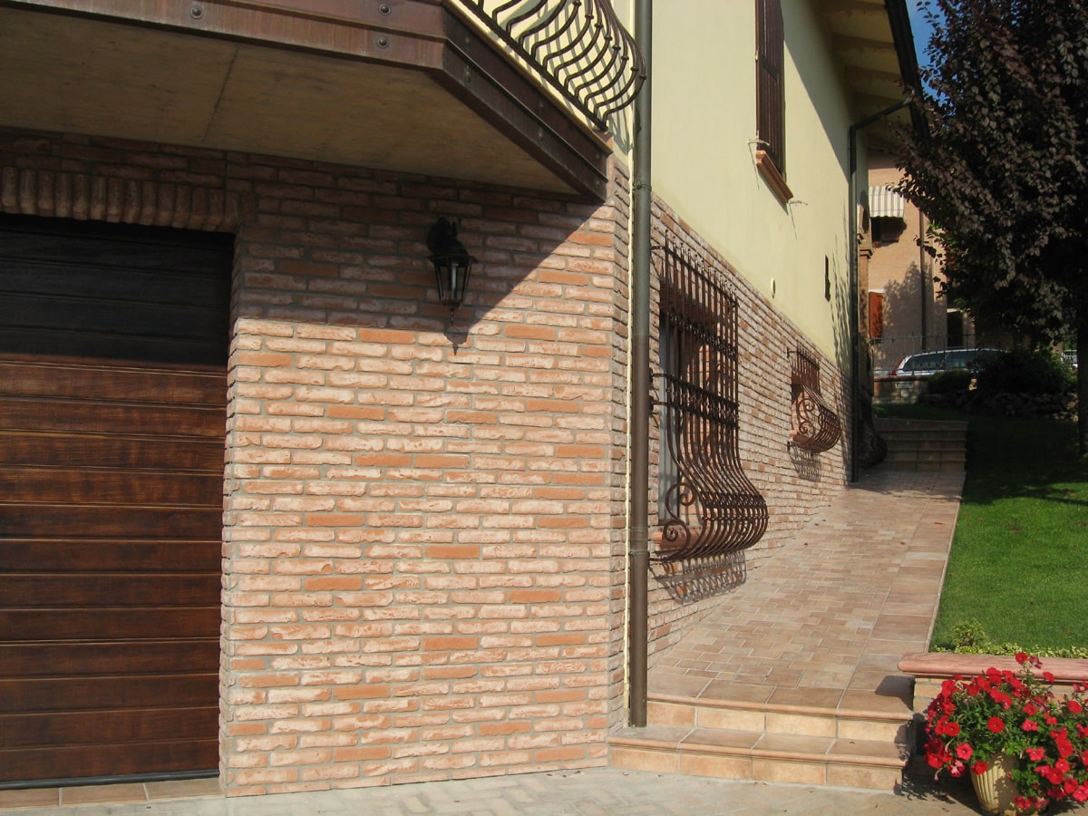 IMG_1897-min.jpg