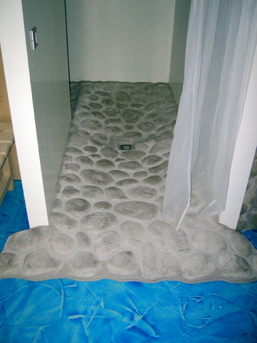 Piano-doccia-2-NEWSTONE-min.jpg